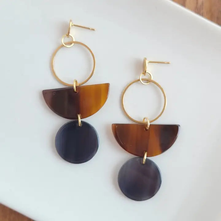 Wren Earrings - Walnut & Black